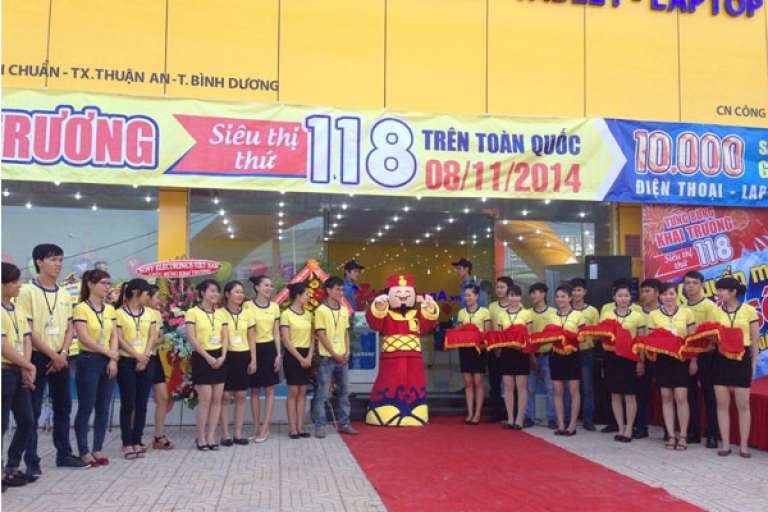 Hình ảnh khai trương của 1 chi nhánh của Viễn Thông A