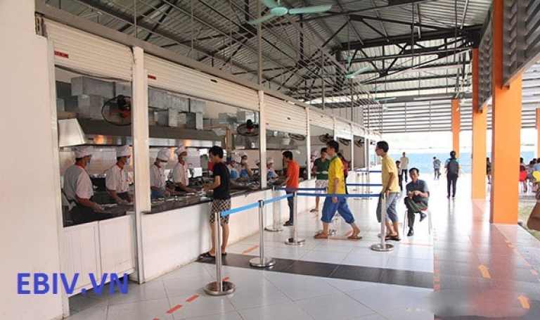 Ký Túc Xá Hoành Tráng Nhất