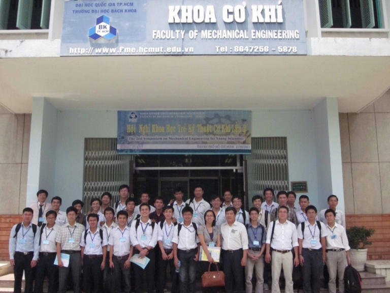 khoa cơ khí bách khoa`
