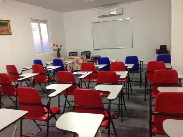 ngoại ngữ Dương minh