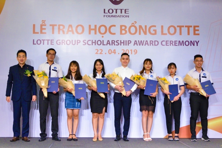 Học phí trung bình năm 2019 có tăng chút đỉnh so với năm 2018 (Nguồn: ufm)