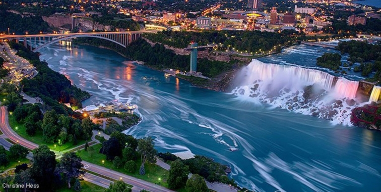 thác niagara là một trong những nơi đáng đến nhất