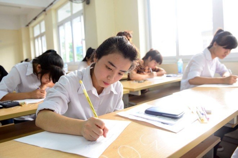 đại học khxhnv
