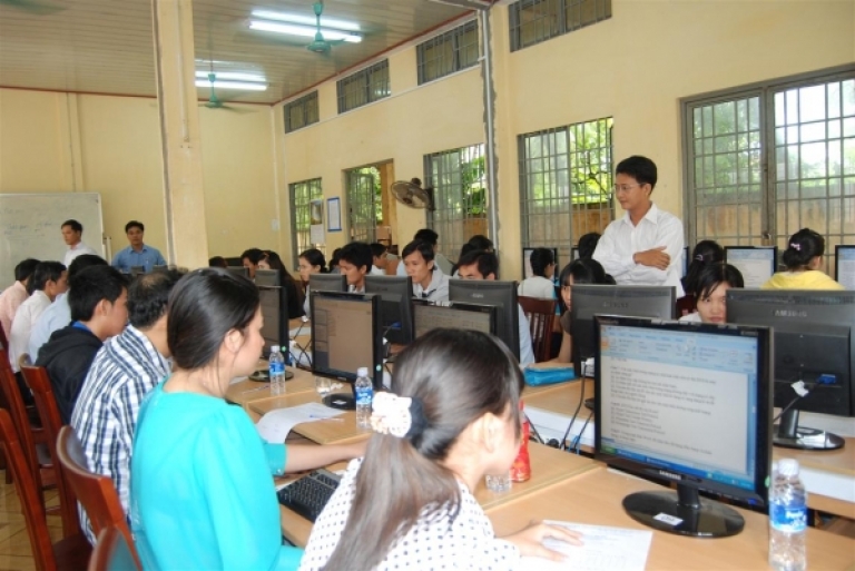 trung tâm nghề quận tân bình