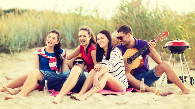 Bạn nên tận dụng mọi cơ hội để tìm cho mình những người bạn mới