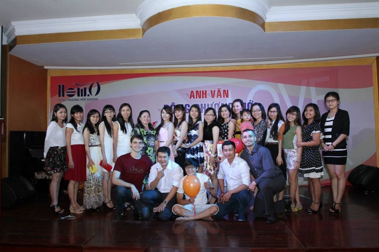 doi ngu giang vien dong phuong moi