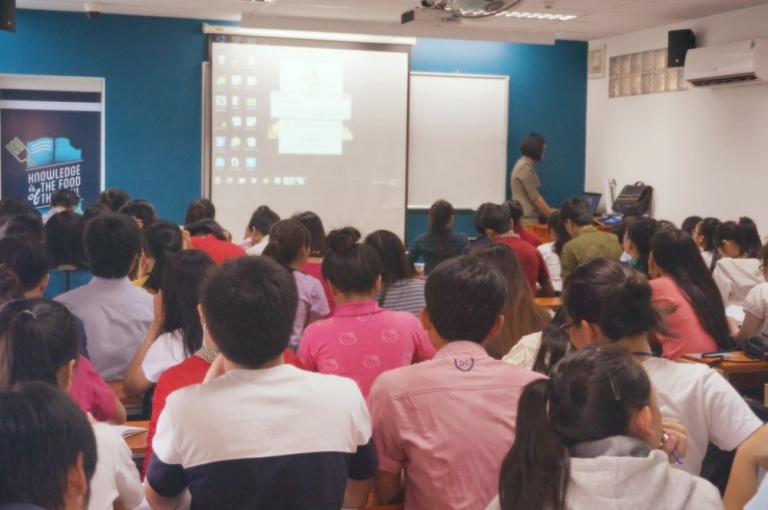 Luyện thi Toeic tại trung tâm ngoại ngữ đại học nông lâm