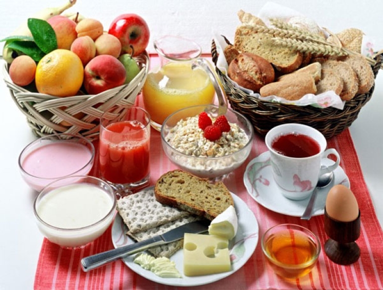 Một bữa sáng đầy đủ chất dinh dưỡng
