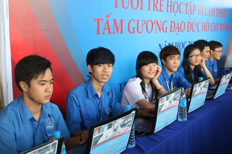 tấm gương trẻ