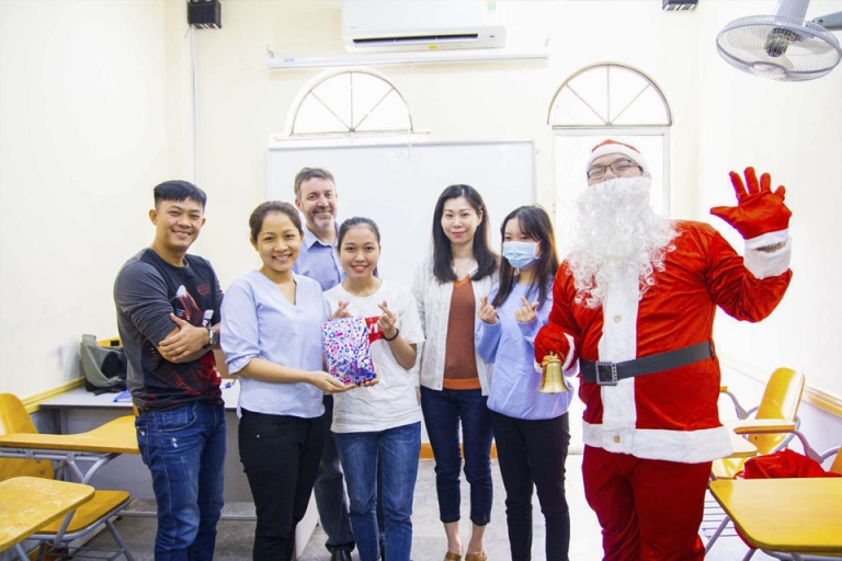 Không khí lớp học tại Trung tâm Anh ngữ CEFALT thú vị, khơi gợi đam mê học ngoại ngữ (Nguồn: Facebook - Cefalt)