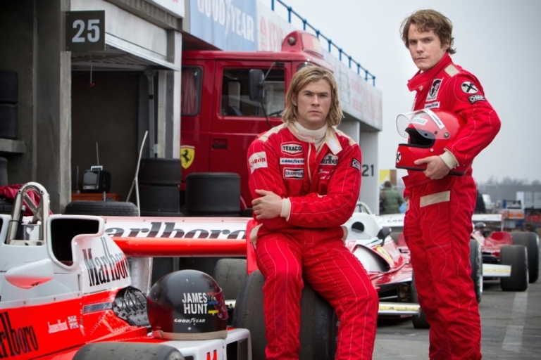 Hai tay đua James Hunt và NiKi Lauda đối đầu gây cấn