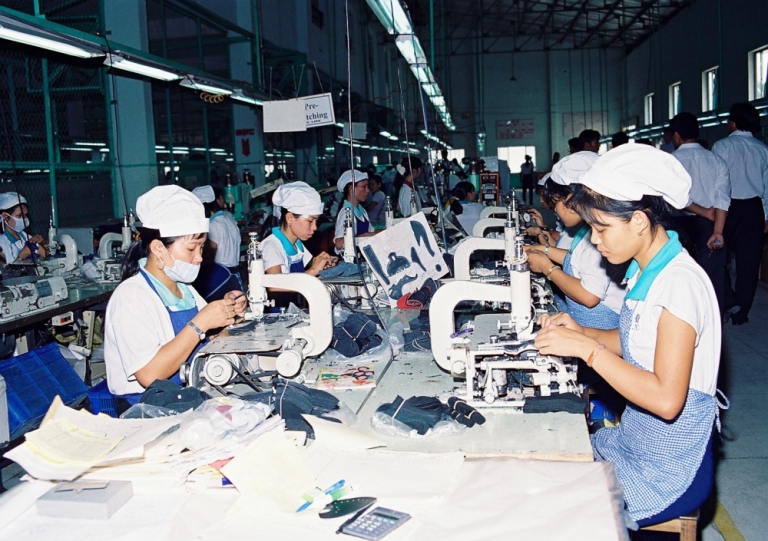 Việt Nam xếp hạng nghèo thứ mấy thế giới?