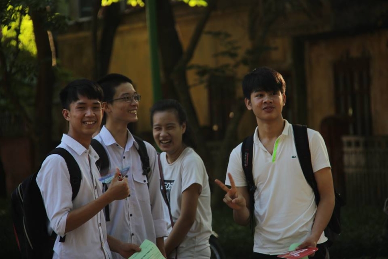 sinh vien co the su dung phong tin hoc de hoc tap.jpg