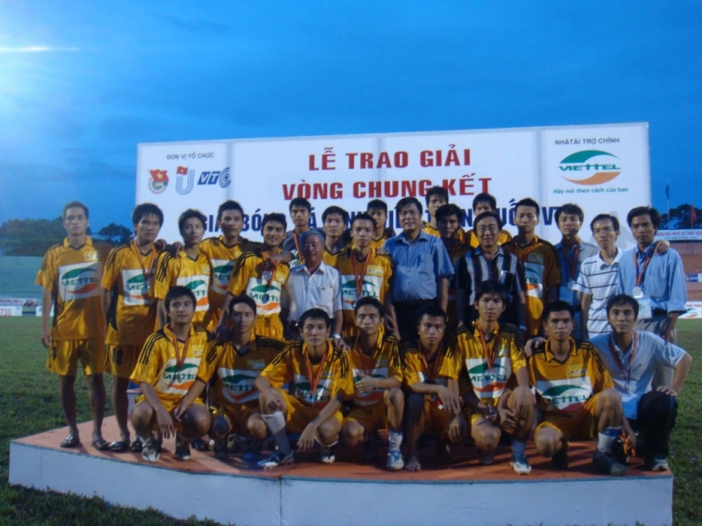 sinh vien co the tham gia hoat dong the thao tai ky tuc xa.jpg