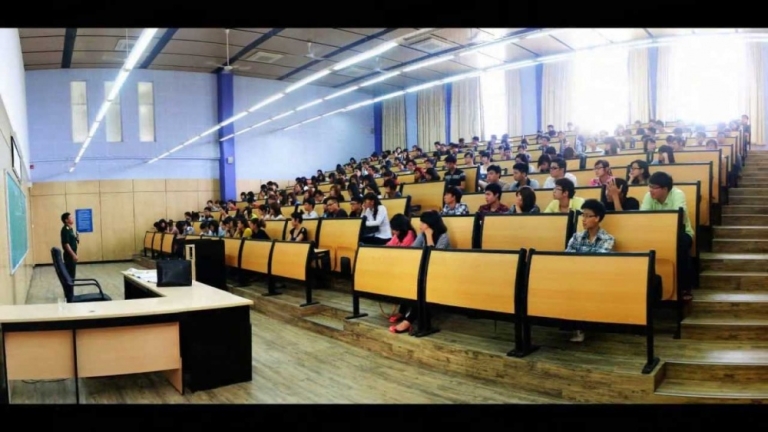 Điều gì khiến Thăng Long là đại học đẹp nhất Hà Nội?