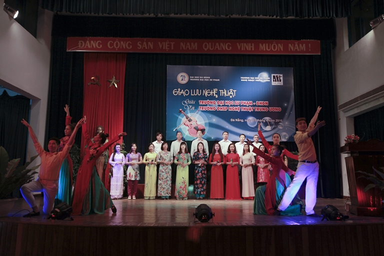 văn hóa nghệ thuật