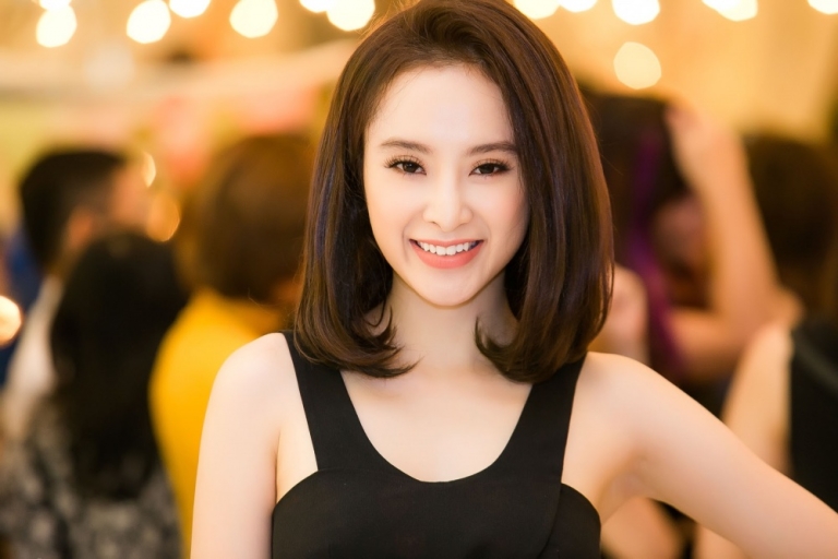 Bà mẹ nhí từng một thời náo loạn showbiz Việt.jpg