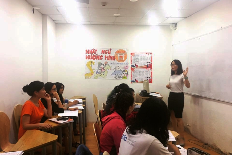 Khóa học sơ cấp tại Nhật ngữ Hướng Minh