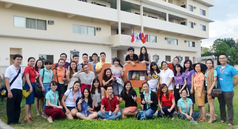 Du hoc quốc tế Hằng Lương