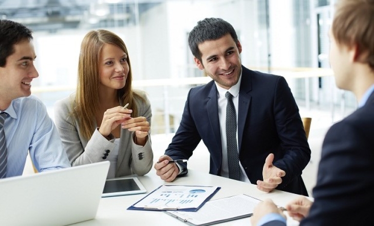 Ngoại ngữ giữ vai trò then chốt cho sinh viên ngành KDQT