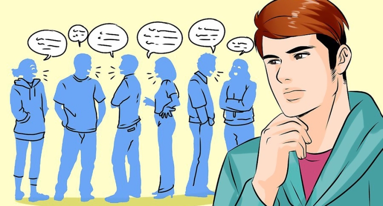 Bị cô lập vì chưa làm quen được môi trường là điều thường xuyên xảy ra