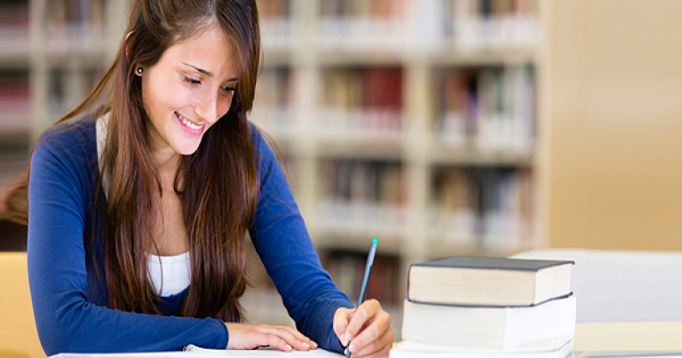 Vẫn còn khá nhiều ý kiến trái chiều xoay quanh việc có nên học TOEFL thầy Mạnh hay không?