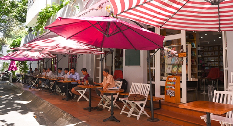 cafe sách