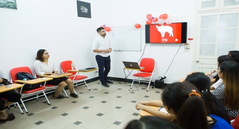 Một giờ học với giáo viên nước ngoài tại Anh ngữ Jaxtian (Nguồn: Jaxtina)