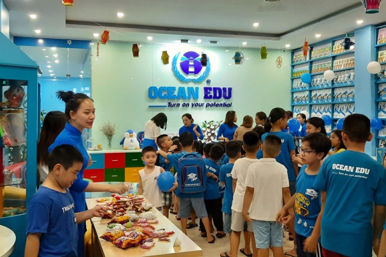 Đội ngữ nhân viên tại Ocean Edu (Nguồn: Ocean Edu)