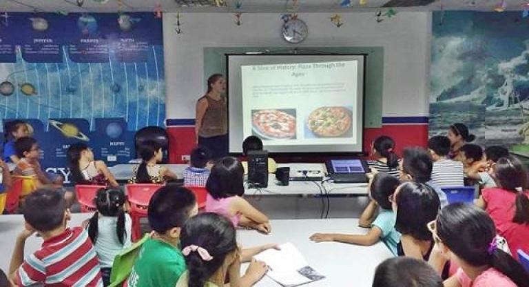 Lớp tiếng Anh trẻ em ở Ames (Nguồn: foody)