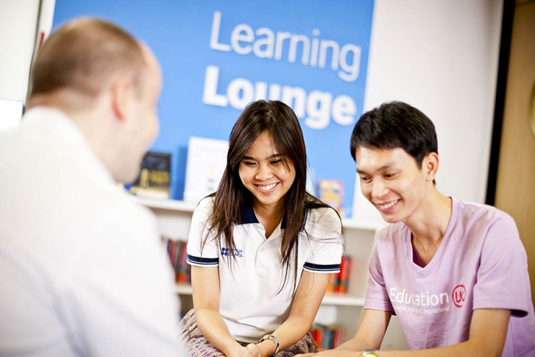 3 học sinh đạt giải British Council IELTS 2017 (Nguồn: Báo Giáo dục và Thời đại)