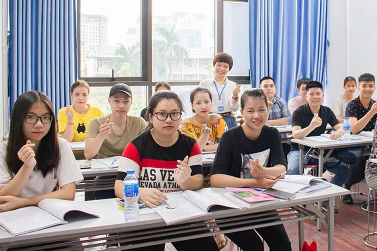Luyện thi các chứng chỉ IELTS, TOEIC, TOEFL, B1/B2 tại trung tâm Ngoại ngữ Hà Nội