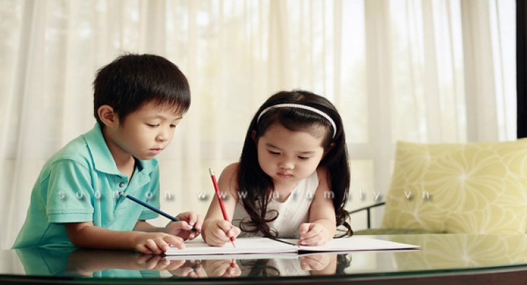 10 lợi ích cho thấy tầm quan trọng của việc đọc sách chung với trẻ