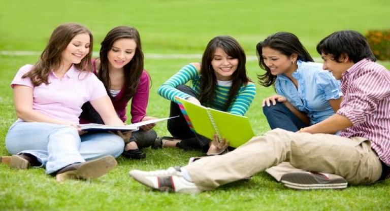 Tìm hiểu tất cả các khóa học tại Học viện Anh ngữ Thùy ED nào!
