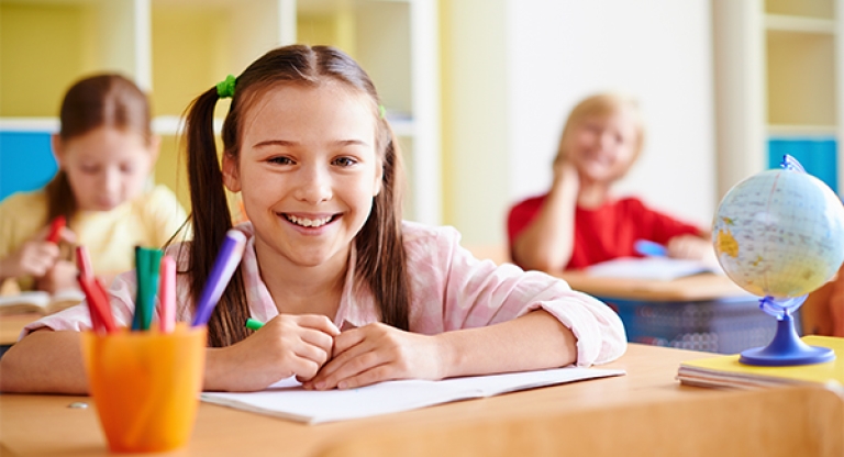 Trẻ có thể học tiếng Anh tốt ngay khi còn nhỏ (Nguồn: Freepik)