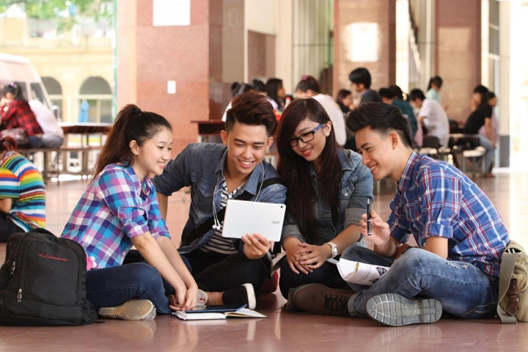 Sinh viên có thể lựa chọn học song ngành