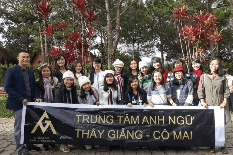 Trung tâm Anh ngữ thầy Giảng – Cô Mai gồm 2 khóa học chính: khóa 2 kỹ năng và khóa 4 kỹ năng (Nguồn: Tiếng Anh Thầy Giảng – Cô Mai)