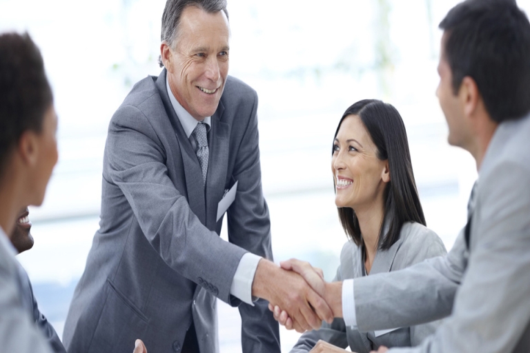 Thu nhập vài câu viết xin lỗi để xây dựng niềm tin với đối tác 