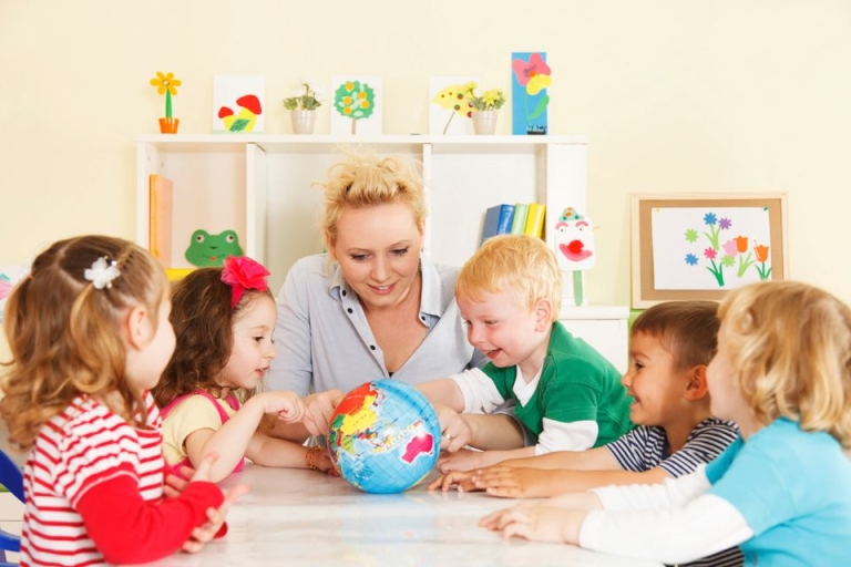 Các giáo viên tại Just Kids có trình độ sư phạm cao (Nguồn: abclearningcenterfl)