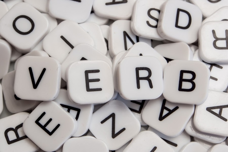 gia-dinh-cach-(subjunctive)-1