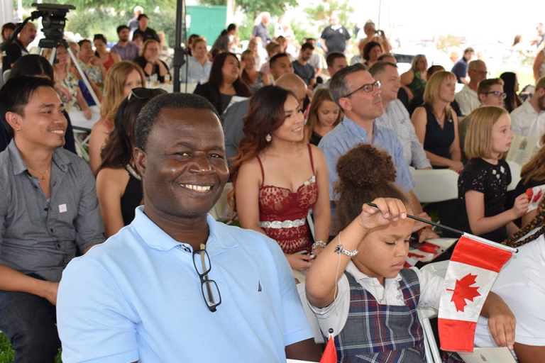 Canadian Citizenship: tuyên thệ quyền công dân