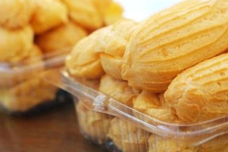 Lớp vỏ bánh mỏng, mềm và thơm phức (Nguồn: Lozi)