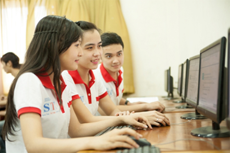 Những lời chia sẻ từ tận đáy lòng của các bạn khoa Mỹ thuật công nghệ