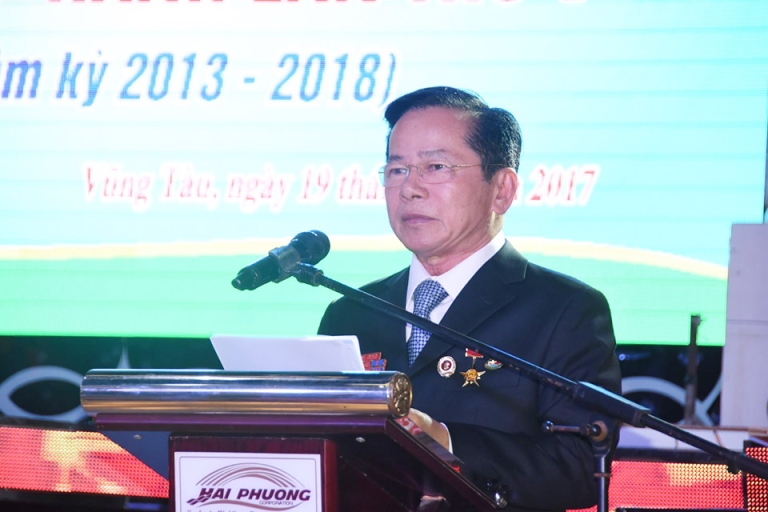 Ông Lê Văn Kiểm là một tên tuổi lớn, một doanh nhân lâu năm được mọi người ngưỡng mộ