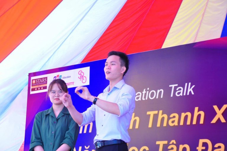 Talkshow Hành trình thanh xuân