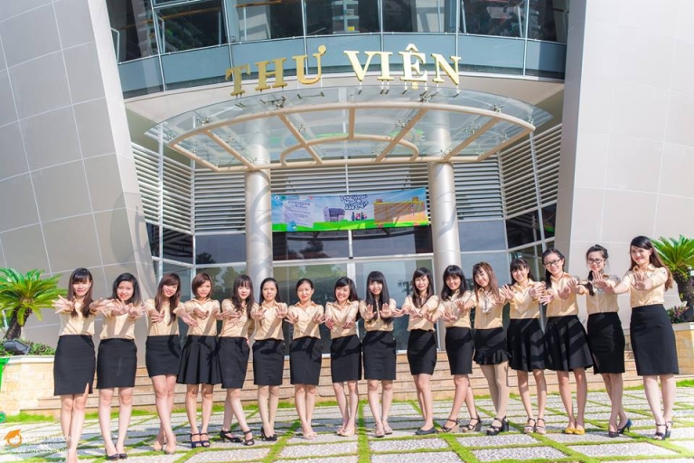 Bên cạnh câu lạc bộ, thư viện hoành tráng của BUK cũng là động lực để sinh viên hăng say học tập, trau dồi bản thân (Nguồn: vestondep)