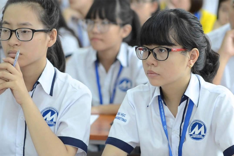 dai-hoc-tai-chinh-marketing-3