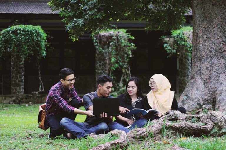 học bổng trung học úc