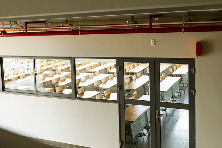 Không gian bên ngoài lớp học (Nguồn: we25)