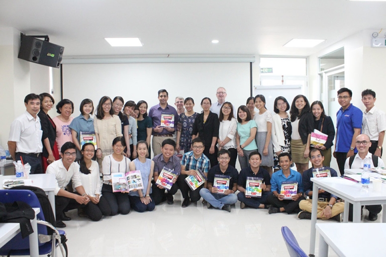trung-tam-tieng-anh-cho-nguoi-di-lam-gia-re-tai-can-tho-4